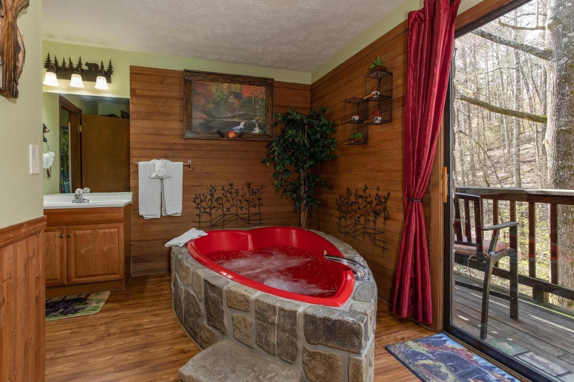Bear Mountain Hollow-Free Dollywood Ticket- Cozy Cabin With A Hot Tub, Arcade & Deck Close To Town Pigeon Forge Exterior photo